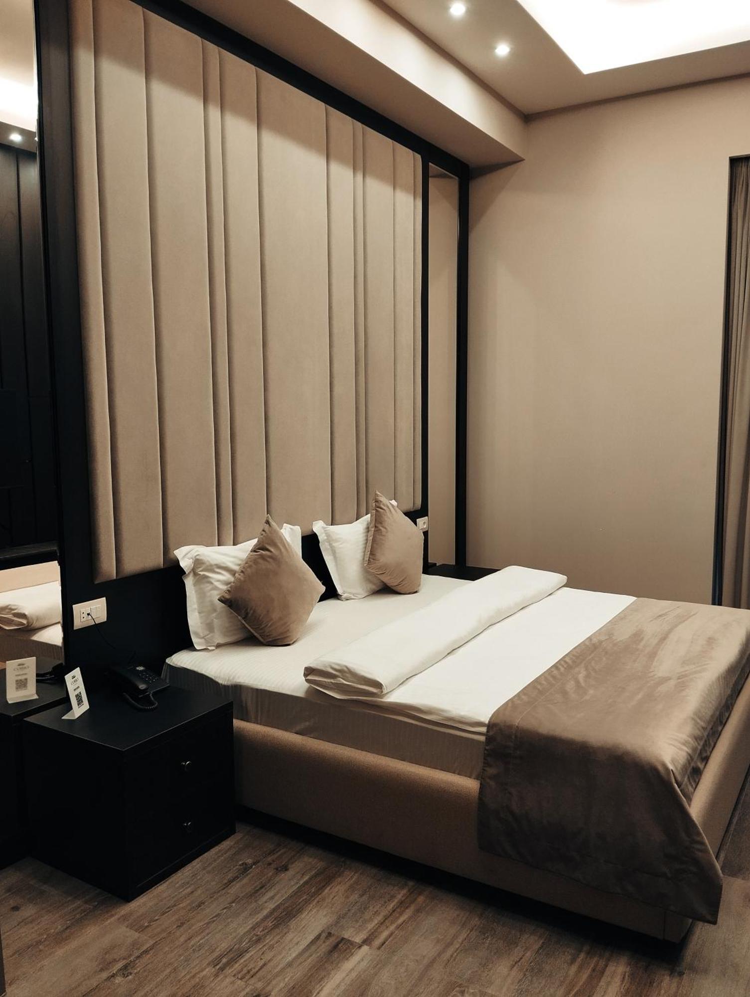 Soho Hotel City Centre Jerevan Eksteriør bilde